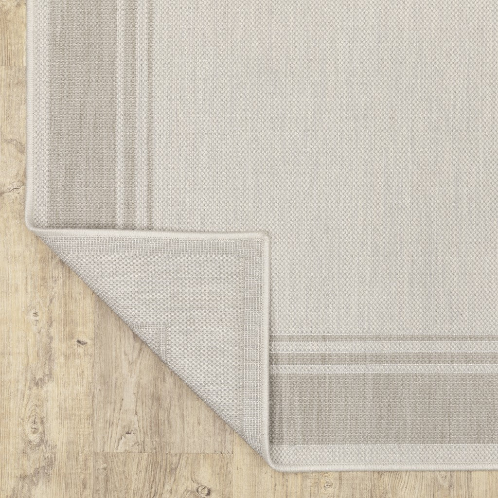 3’x5’ Ivory and Gray Bordered Indoor Outdoor Area Rug-2