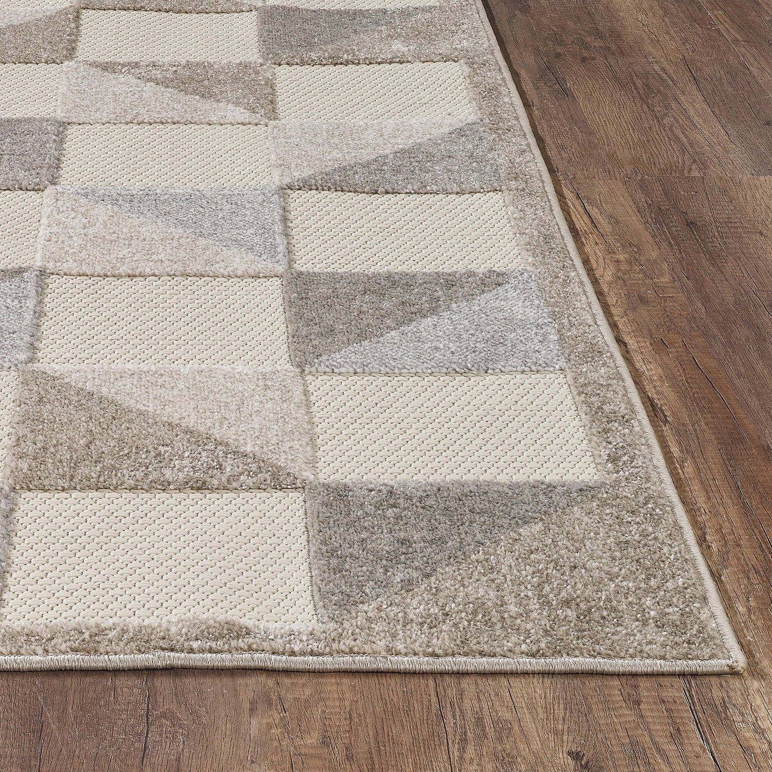 7’ x 9’ Gray Triangle Indoor Outdoor Area Rug-2